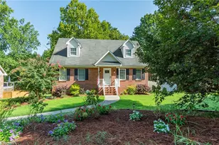 6711 Fairwood Ct, Clemmons, NC 27012 - Photo 7