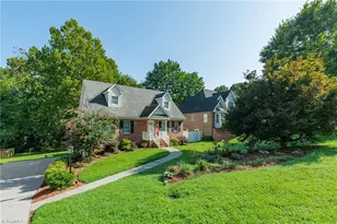6711 Fairwood Ct, Clemmons, NC 27012 - Photo 5