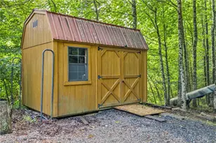 219 Ravenwood Dr, West Jefferson, NC 28694 - Photo 39