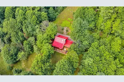 219 Ravenwood Drive, West Jefferson, NC 28694 - Photo 43