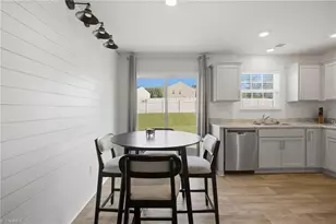 5143 Nokota Pl, Greensboro, NC 27405 - Photo 13
