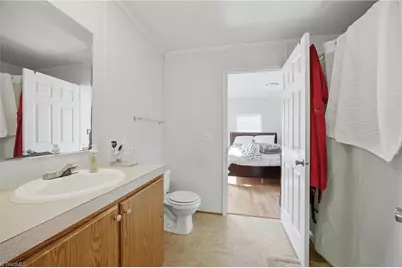813 Young Street, Thomasville, NC 27360 - Photo 21
