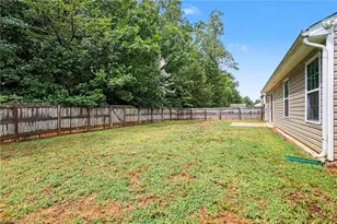 1522 Weatherend Dr, Rural Hall, NC 27045 - Photo 21