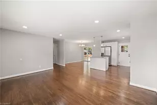 1814 W Meadowview Rd, Greensboro, NC 27403 - Photo 17