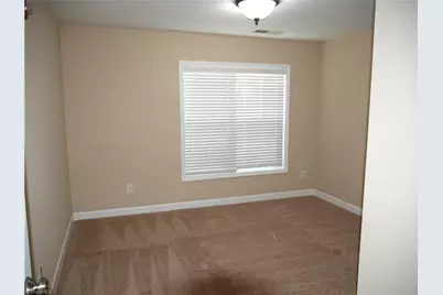 4762 Tatton Park Circle #1B, Winston-Salem, NC 27103 - Photo 9