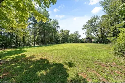 4673 Hyatt Drive, Winston-Salem, NC 27101 - Photo 31