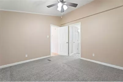 4673 Hyatt Drive, Winston-Salem, NC 27101 - Photo 15