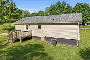 4760 Ader Dr, Winston-Salem, NC 27105 - Photo 3