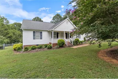 1701 Daniels Farm Road, Mebane, NC 27302 - Photo 3