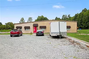 2358 Motsinger Rd, Winston-Salem, NC 27107 - Photo 7
