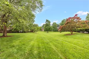 16 Fountain Manor Dr, Greensboro, NC 27405 - Photo 41