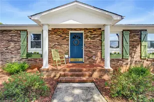 4061 Arden St, Clemmons, NC 27012 - Photo 3