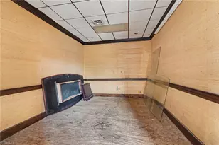415 N Trade Street NW, Winston-Salem, NC 27101 - Photo 19