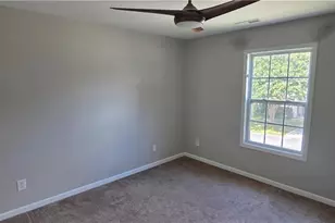 5982 Fox Ridge Ln, Winston-Salem, NC 27104 - Photo 21