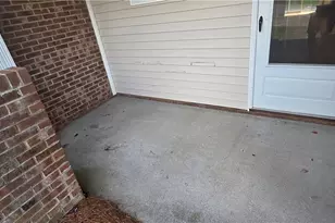 5982 Fox Ridge Ln, Winston-Salem, NC 27104 - Photo 3