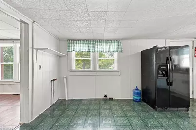 127 S Fieldcrest Road, Eden, NC 27288 - Photo 13