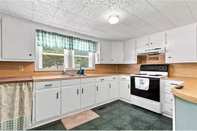 127 S Fieldcrest Road, Eden, NC 27288 - Photo 11