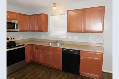 2627 Leighswood Drive, Winston-Salem, NC 27106 - Photo 7