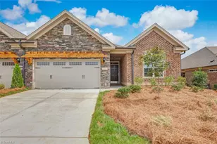 1041 Bonanza Ln, Mebane, NC 27302 - Photo 1
