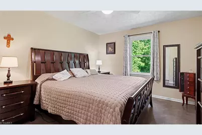 162 Oak Ridge Place, Mount Airy, NC 27030 - Photo 11