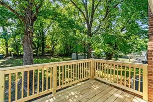 708 Woodlake Dr, Greensboro, NC 27406 - Photo 31