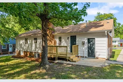 708 Woodlake Drive, Greensboro, NC 27406 - Photo 33