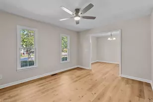 708 Woodlake Dr, Greensboro, NC 27406 - Photo 5