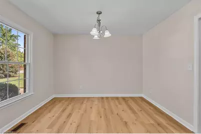 708 Woodlake Drive, Greensboro, NC 27406 - Photo 7