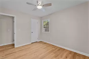 708 Woodlake Dr, Greensboro, NC 27406 - Photo 25