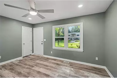 2205 Cardinal Drive, Jamestown, NC 27282 - Photo 9