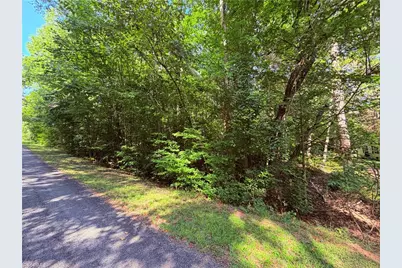 1621 Beechwood Road, Yadkinville, NC 27055 - Photo 3