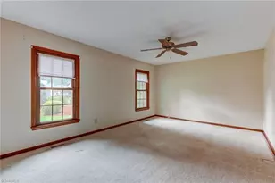 1823 Woodhue Dr, Burlington, NC 27215 - Photo 17