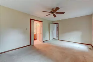 1823 Woodhue Dr, Burlington, NC 27215 - Photo 21