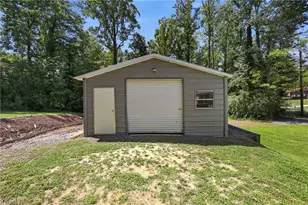 484 Newbern Ave, Asheboro, NC 27205 - Photo 45
