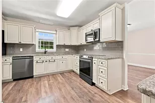 484 Newbern Ave, Asheboro, NC 27205 - Photo 11