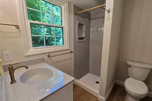 1274 Tredwell Dr, Winston-Salem, NC 27103 - Photo 11