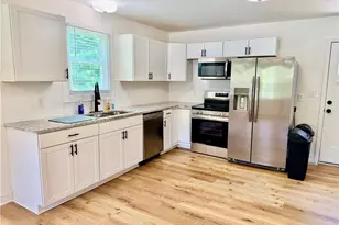 112 Parkdale Dr, Thomasville, NC 27360 - Photo 3
