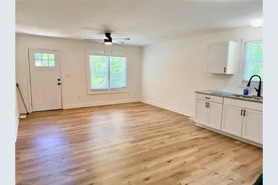 112 Parkdale Drive, Thomasville, NC 27360 - Photo 5