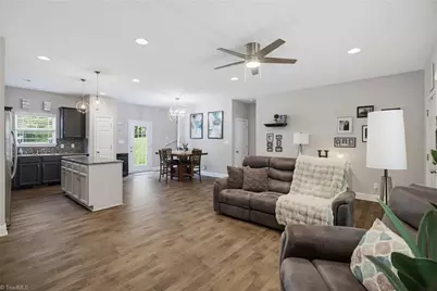 4035 Granby Street, Winston-Salem, NC 27101 - Photo 9
