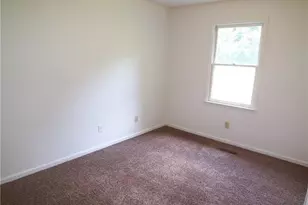 219 Worth St, Mount Airy, NC 27030 - Photo 11
