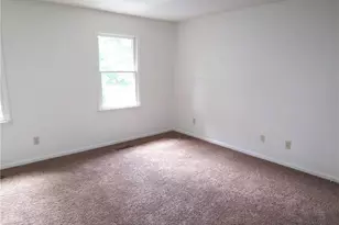 219 Worth St, Mount Airy, NC 27030 - Photo 7