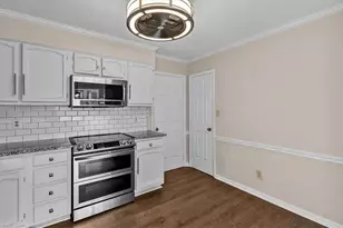 5008 Tower Rd, Greensboro, NC 27410 - Photo 9