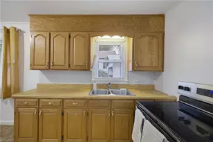 1608 Pecan Rd, Reidsville, NC 27320 - Photo 15