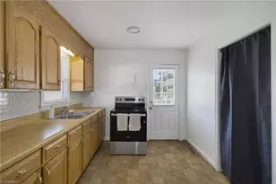 1608 Pecan Rd, Reidsville, NC 27320 - Photo 11
