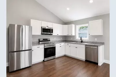 733 2nd Rainbow Street, Lexington, NC 27295 - Photo 3