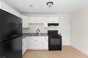 1317 Pleasant St, Winston-Salem, NC 27107 - Photo 5