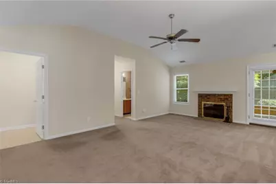 3 Brandywine Circle, Greensboro, NC 27409 - Photo 9