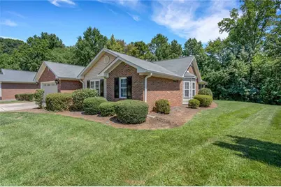 3 Brandywine Circle, Greensboro, NC 27409 - Photo 5