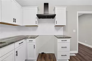 723 Windsor Trail, Asheboro, NC 27203 - Photo 9