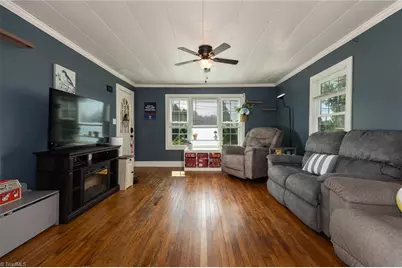 220 Collins Road, Elkin, NC 28621 - Photo 9